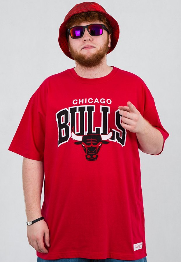 T-shirt Mitchell & Ness NBA Arch Chicago Bulls czerwony